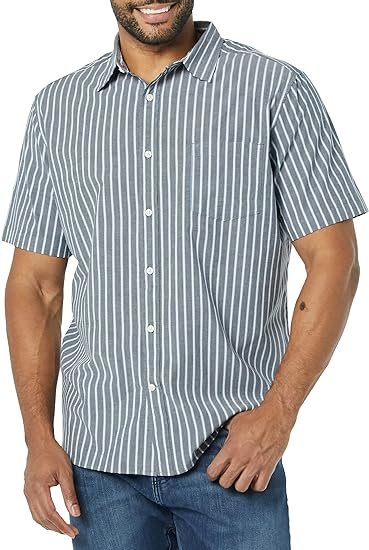 Amazon Essentials Men's Short-Sleeve Stretch Poplin Shirt